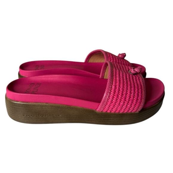 Donald Pliner NEW Farrah2 Sandals Woven Hot Pink Thong Slides Size 8M - Picture 3 of 8